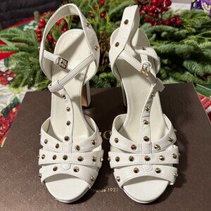 NWT Gucci leather studded sandal